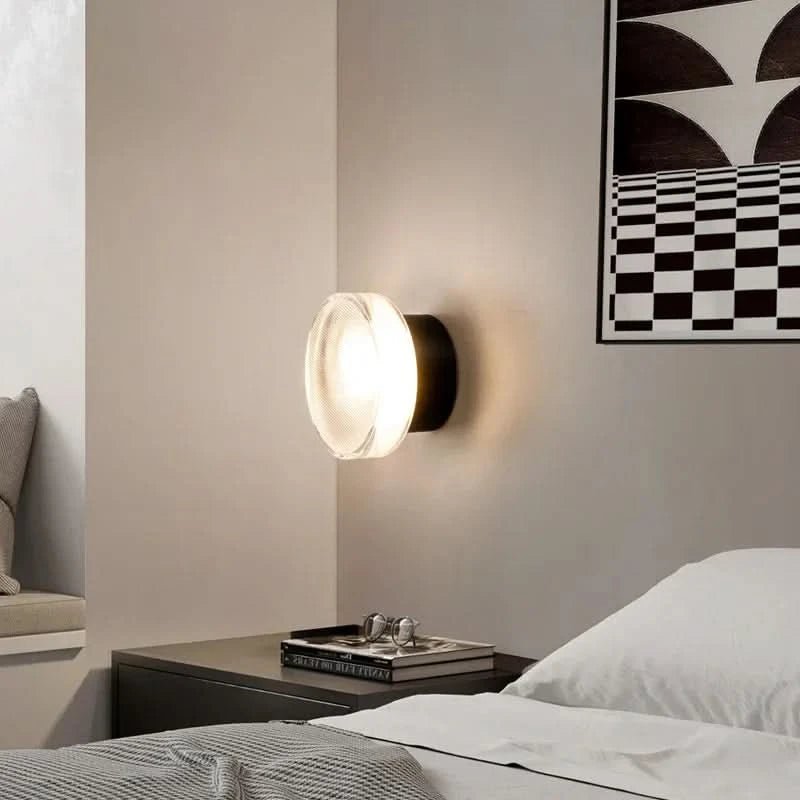 Sleek Dimmable Wall Light for Modern Spaces