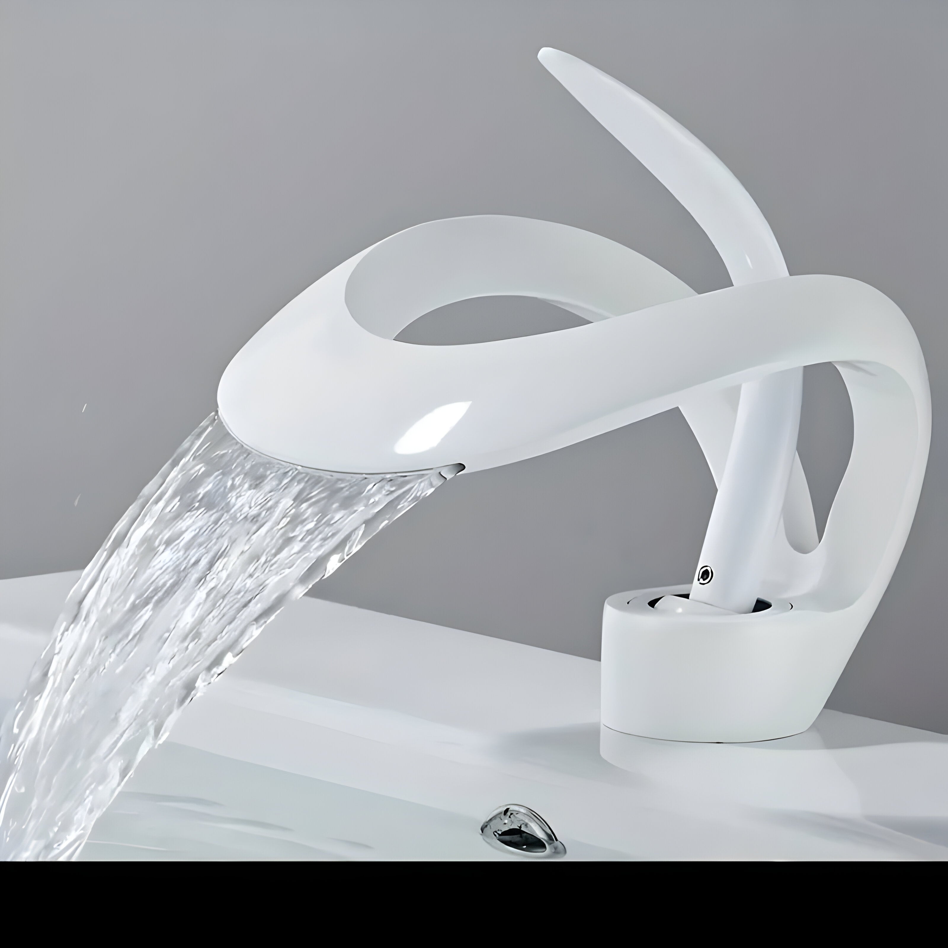 SleekFlow Modern Bathroom Faucet with Single Handle Control