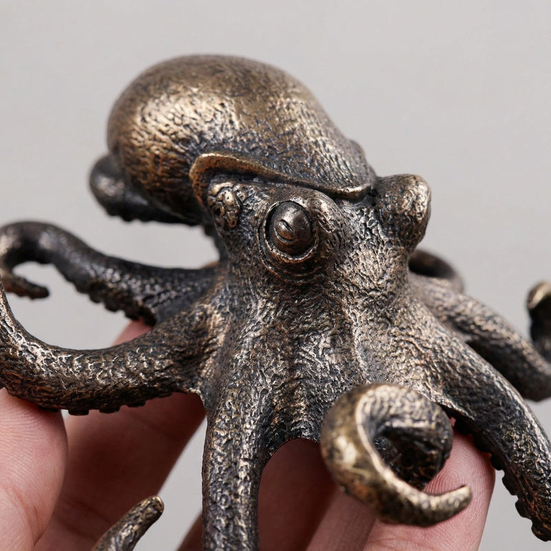 Ocean Elegance – Artisan Copper Octopus Decorative Sculpture
