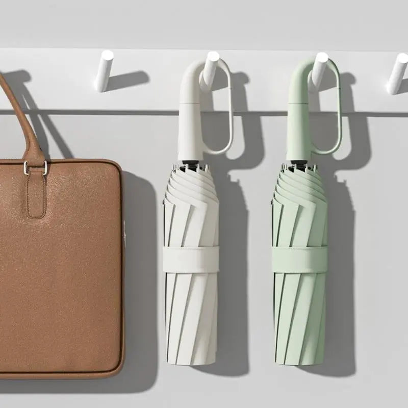 Compact Umbrella with Ring Grip – Automatic Folding Design