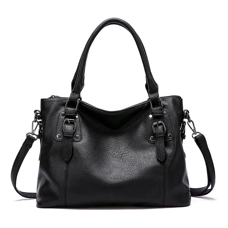 Sophisticated Leather Shoulder Bag for Daily Elegance