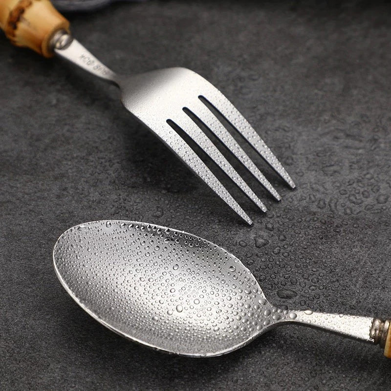 Elegant 16-Piece Cutlery Set with Eco-Friendly Bamboo Handles
