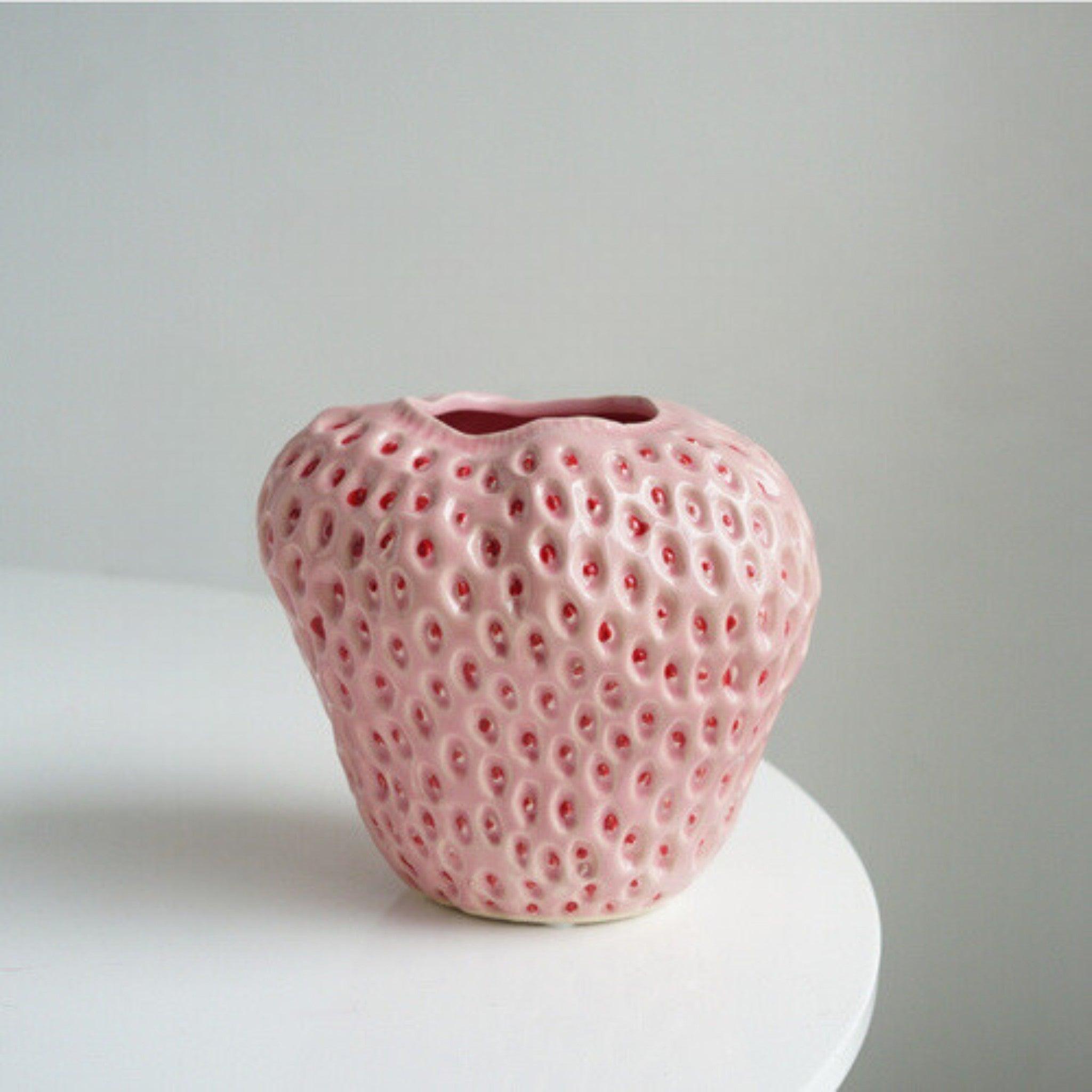 Charming Strawberry Shaped Ceramic Vase for Home Decor