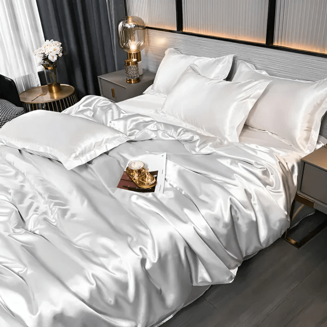 Bedding Set | Satin-Finish Polyester | Duvet Cover + Fitted Sheet + 2 Pillowcases