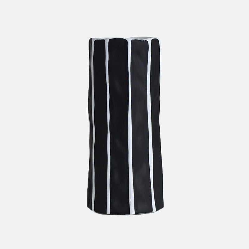 Elegant Black Geometric Ceramic Flower Vase in Various Sizes