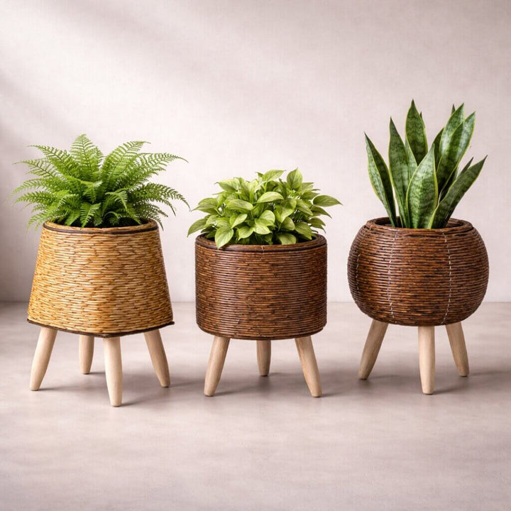 Planter Pot with Wooden Legs | Woven Basket Design | Indoor & Outdoor Use