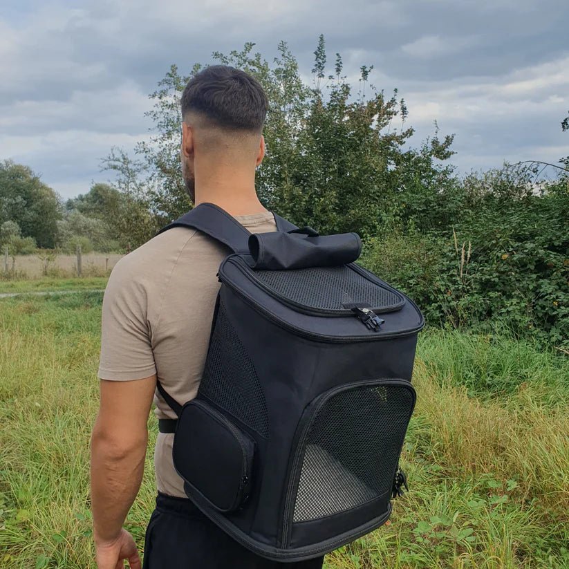 Cozy Cat Carrier with Panoramic Viewport