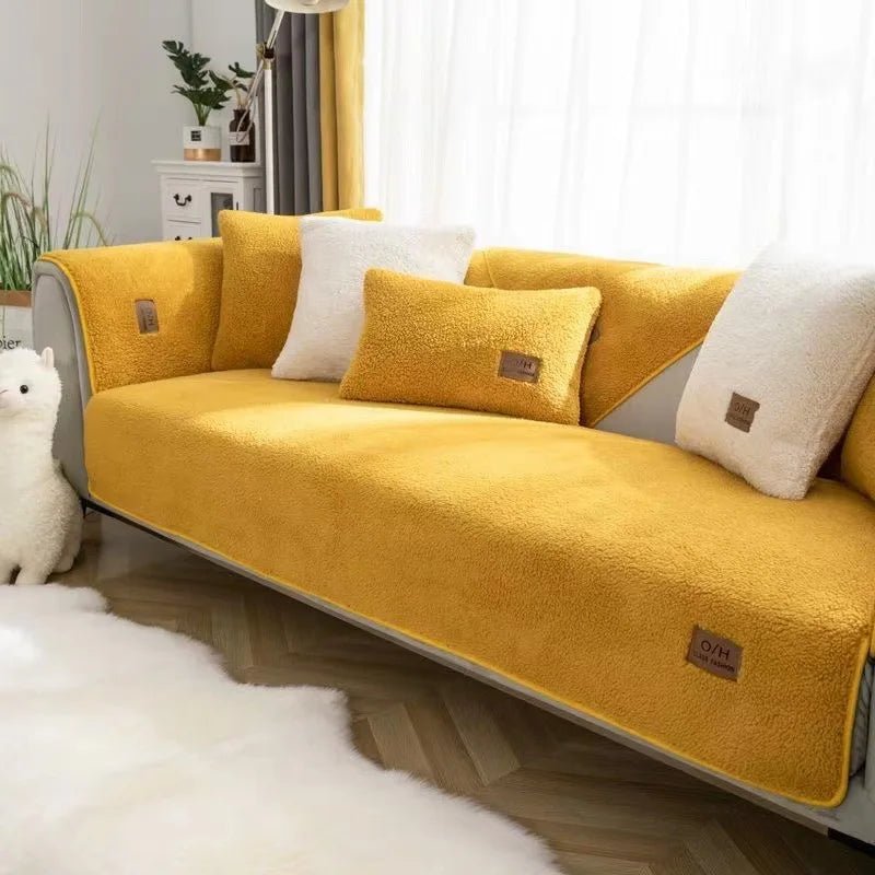 SnugShield – Luxurious Lambswool Sofa Protector for Comfort