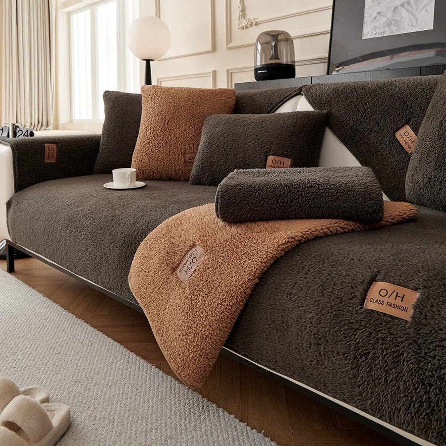SnugShield – Luxurious Lambswool Sofa Protector for Comfort