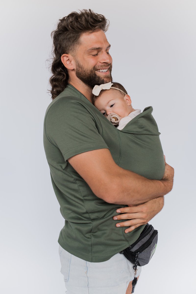 Stylish All-Day Babywearing Tee for Ultimate Comfort