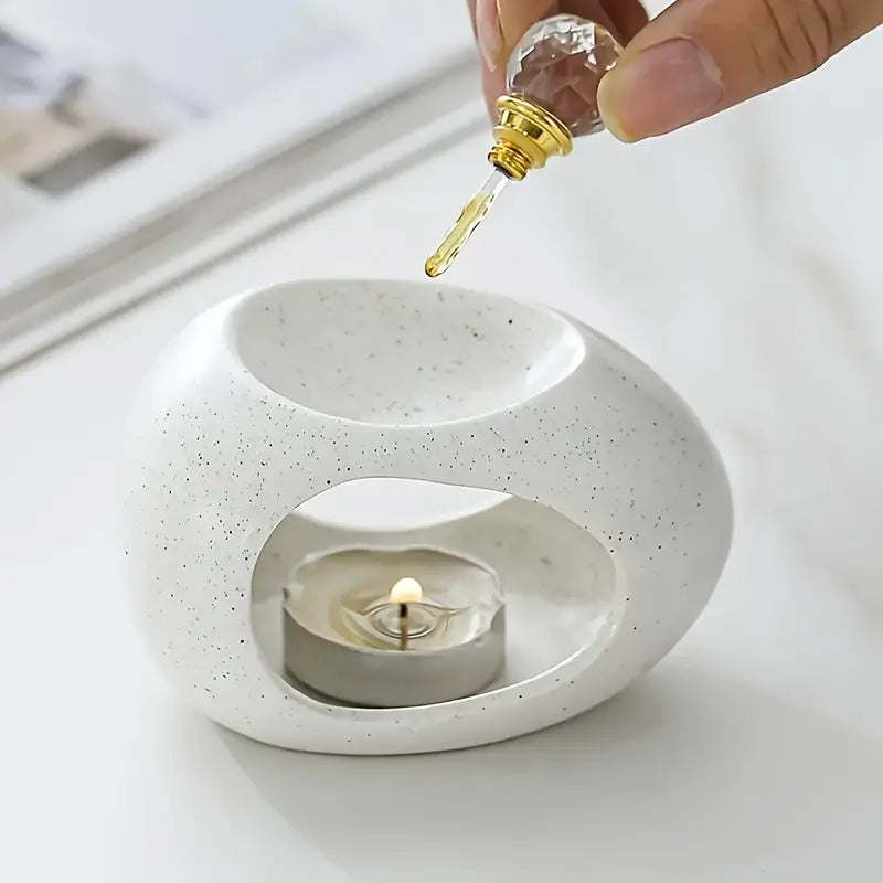 Elegant Ceramic Aroma Diffuser with Glossy White Finish
