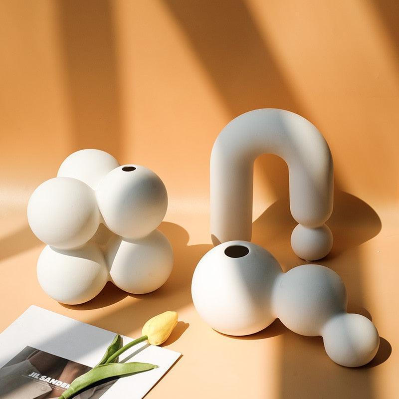 Elegant Porcelain Vase with Non-Slip Base for Home Decor