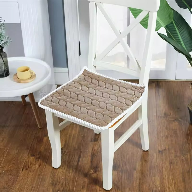 Comfortable Quilted Cushion for Chairs and Seating