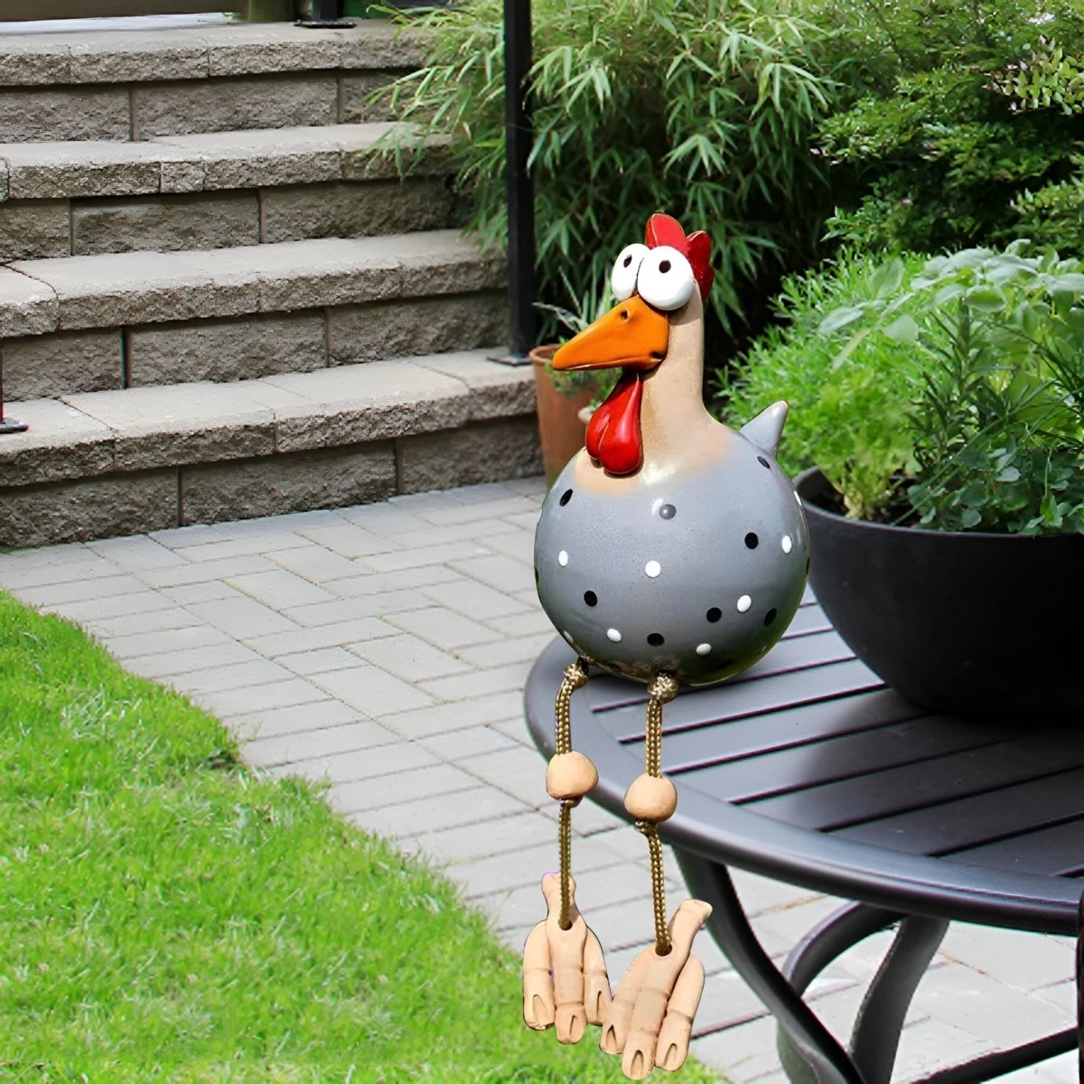 Charming Rooster Outdoor Sculpture - Weather-Resistant Garden Décor