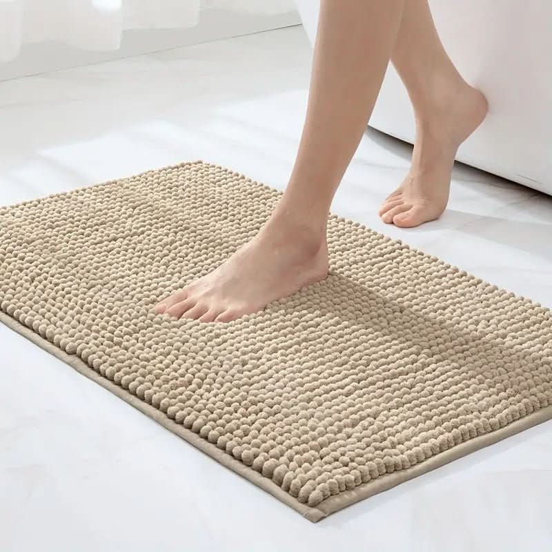ComfortGuard - Plush Chenille Non-Slip Bathroom Rug