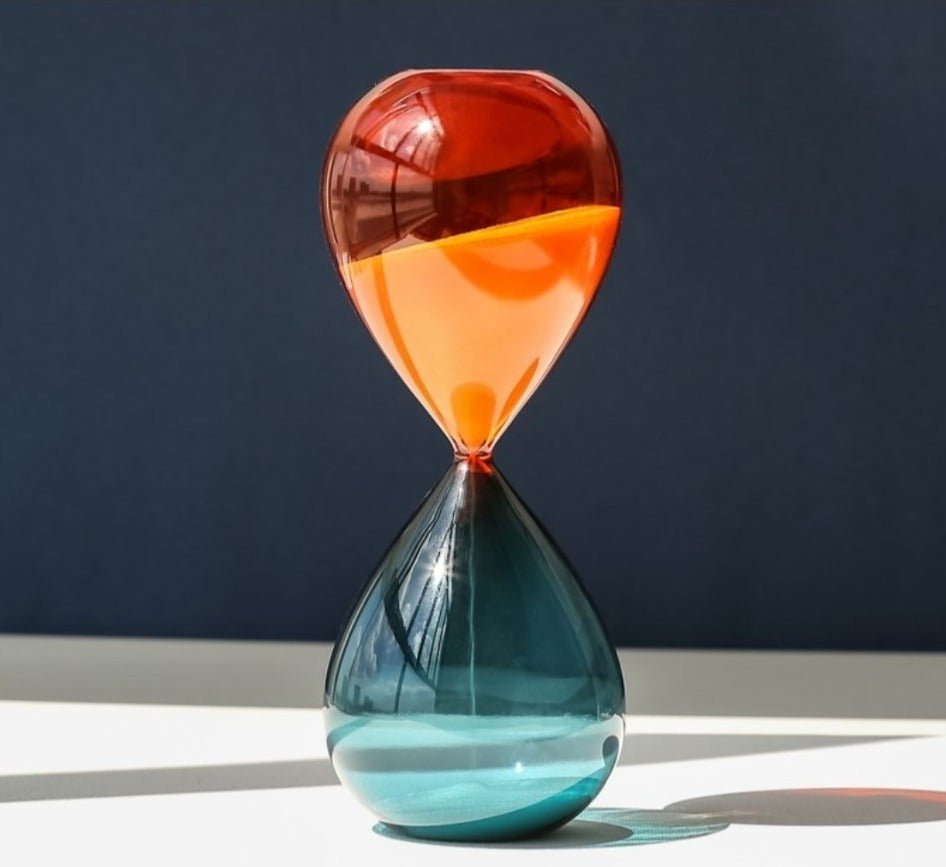 Elegant Sand Timer with Versatile Timing Options for Home Decor