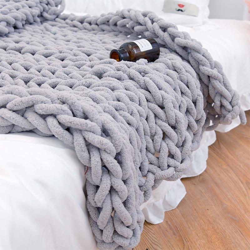 Textured Cozy Knit Blanket for Stylish Comfort