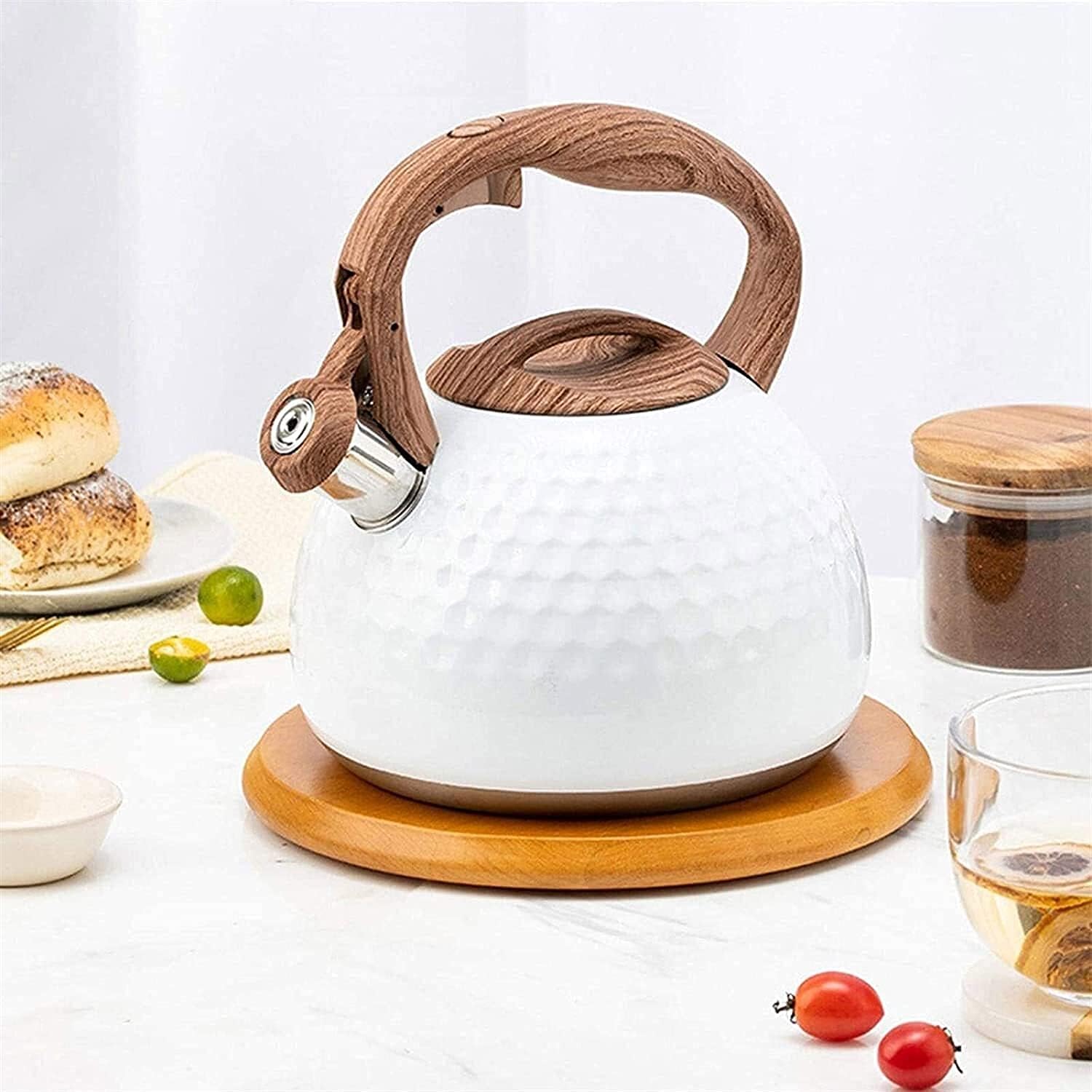 Elegant Stainless Steel Whistling Kettle – 2.8L Capacity