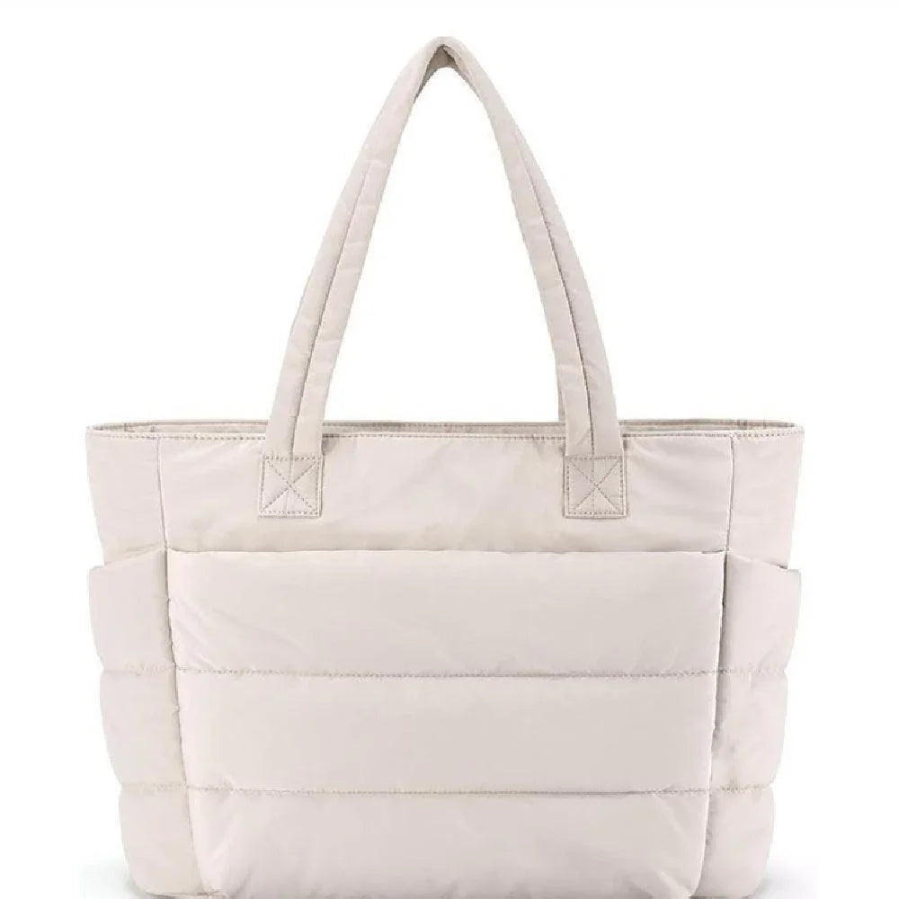 Everyday Elegance – The Cozy Cloud Tote Bag