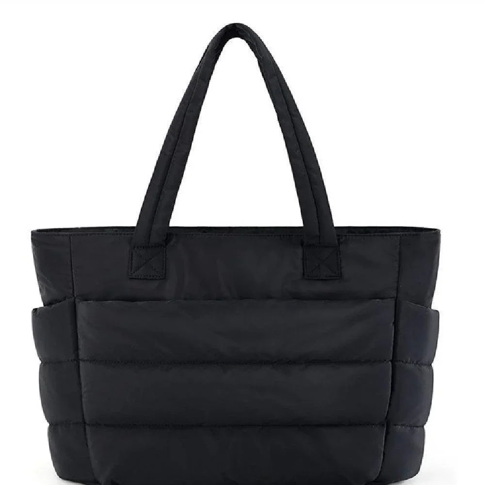 Everyday Elegance – The Cozy Cloud Tote Bag