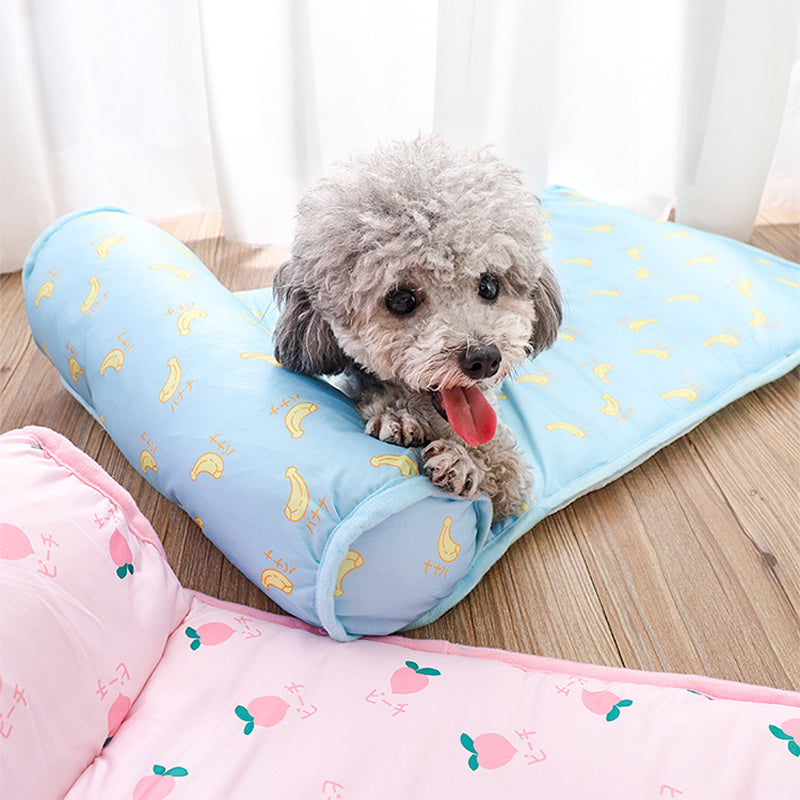 Cooling Mat for Dogs and Cats Made from Ice Silk
