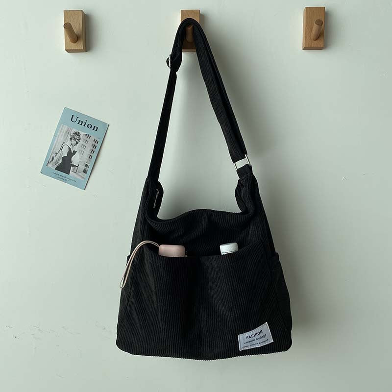 Chic Everyday Crossbody Bag for Effortless Style