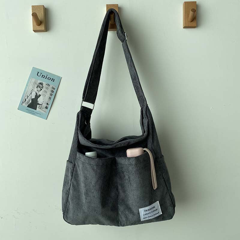 Chic Everyday Crossbody Bag for Effortless Style