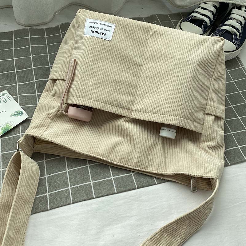 Chic Everyday Crossbody Bag for Effortless Style