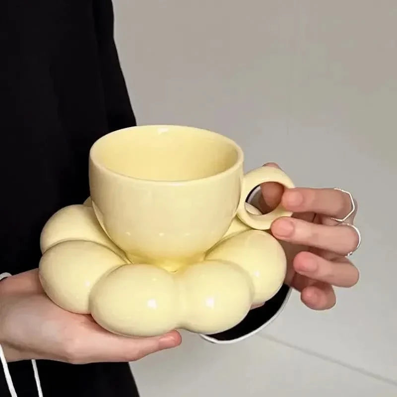 Creative Drinkware Set for Comfortable Moments in the Kitchen