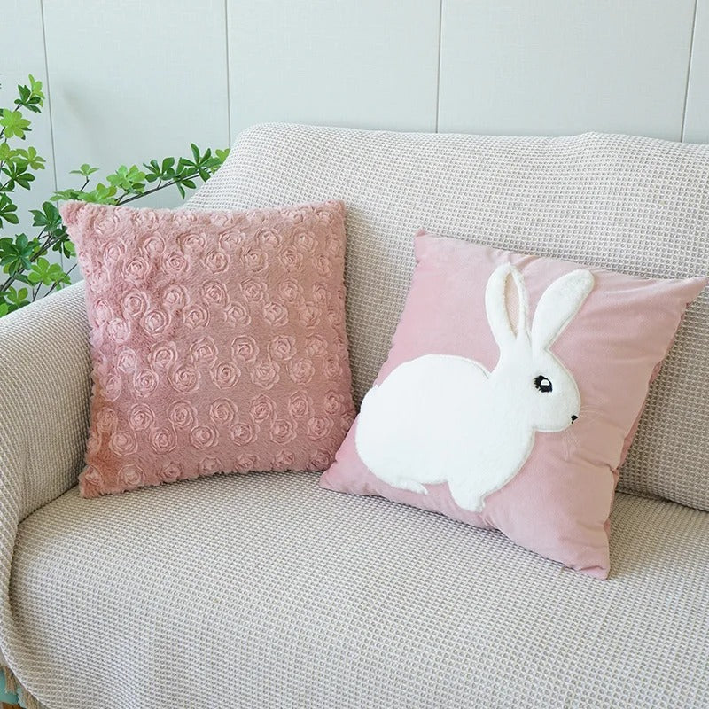 Charming 45 x 45 cm Plush Cushion Cover with Hidden Zipper