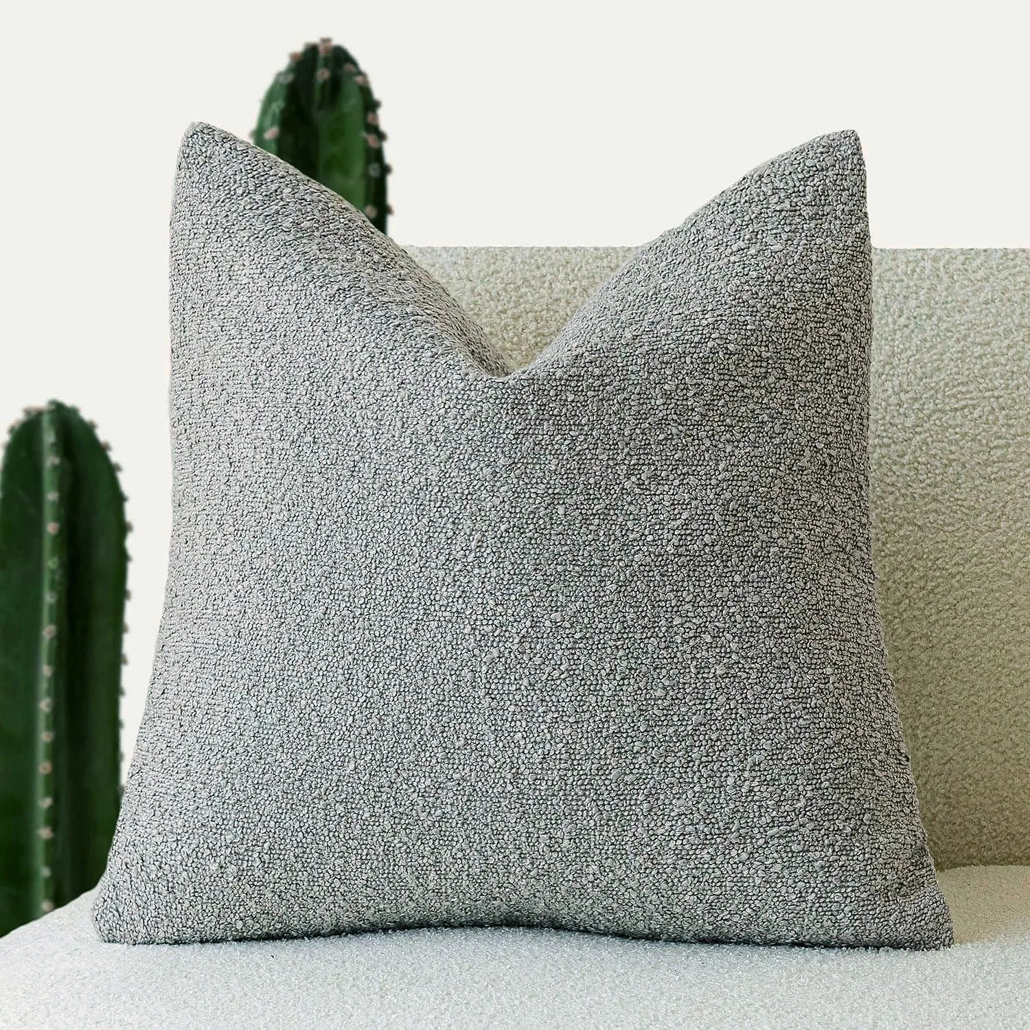 Luxurious Teddy Wool Cushion Cover with Concealed Zipper