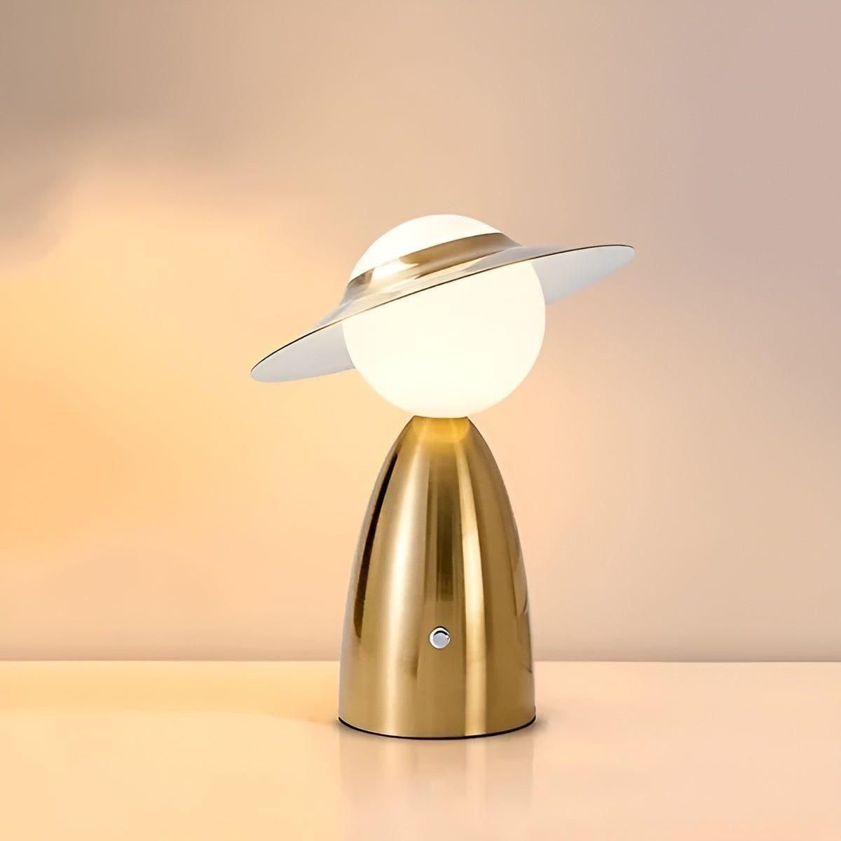 Stylish Wireless Charging Lamp for Any Room