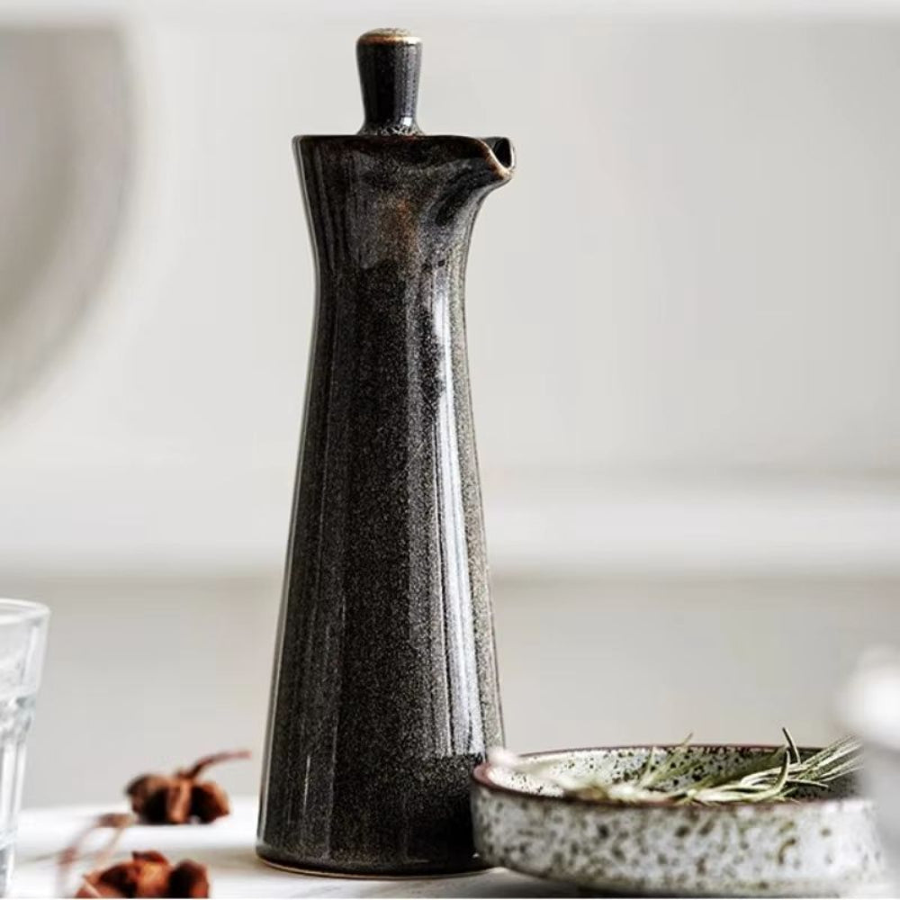 SleekGlass Oil Dispenser with Precision Spout for Effortless Pouring