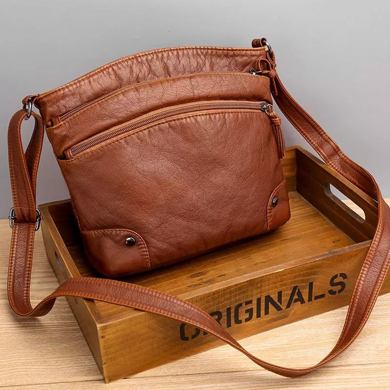 Sophisticated Leather Shoulder Bag for Modern Women