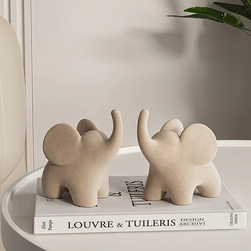 Charming Elephant Decorative Figurine - 9.5 cm Resin Art