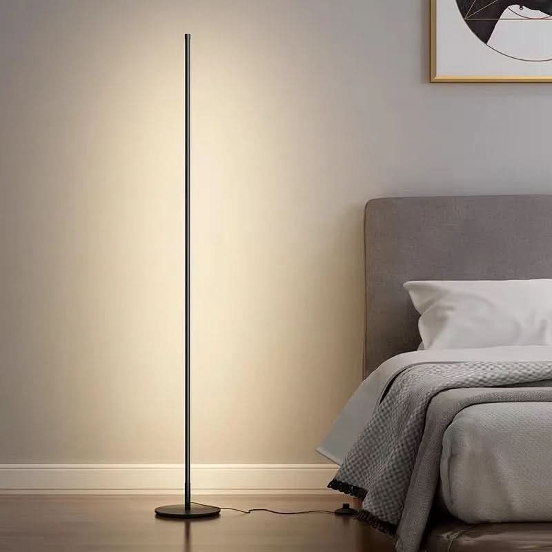 Sleek Glow – Adjustable LED Floor Lamp for Modern Homes