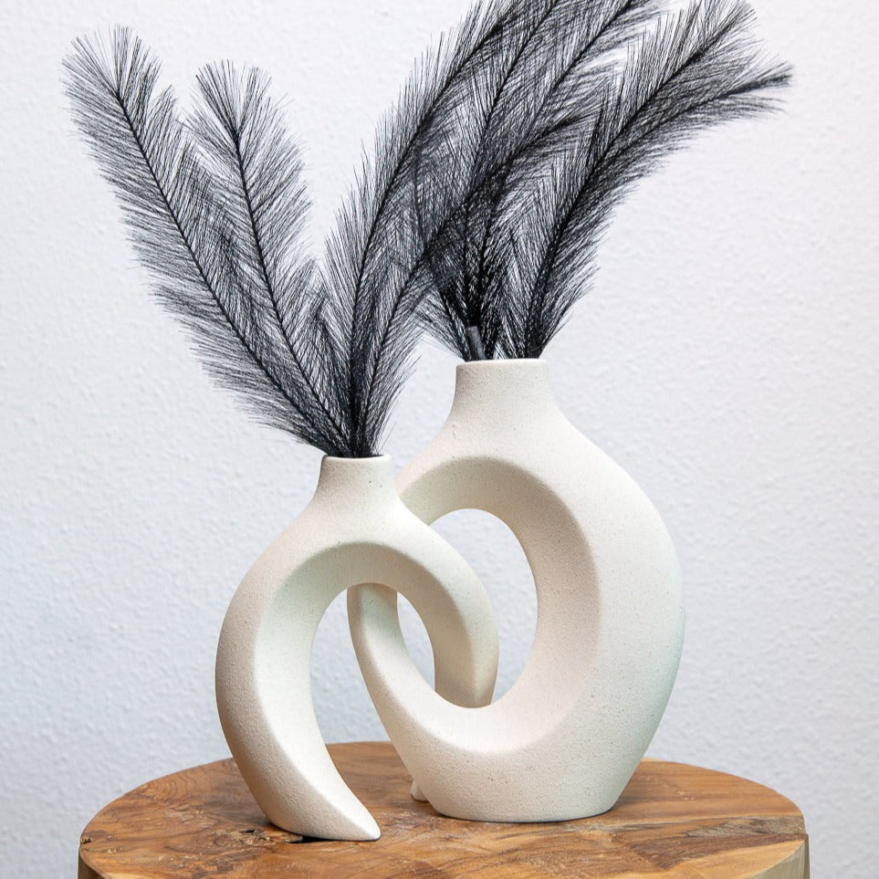 Artistic Interlace Ceramic Flower Vase - Stunning Centerpiece