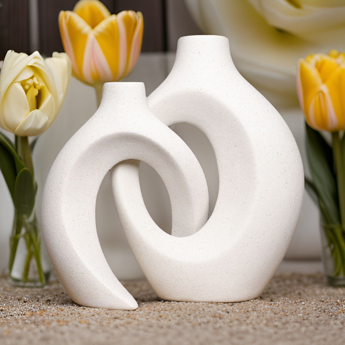 Artistic Interlace Ceramic Flower Vase - Stunning Centerpiece