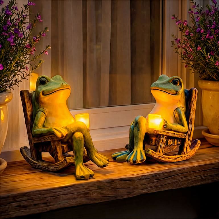 Garden Frog Sculpture with Automatic Light Feature for Outdoors