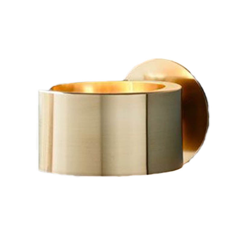 Elegant Dual-Glow Wall Sconce with Gold Finish