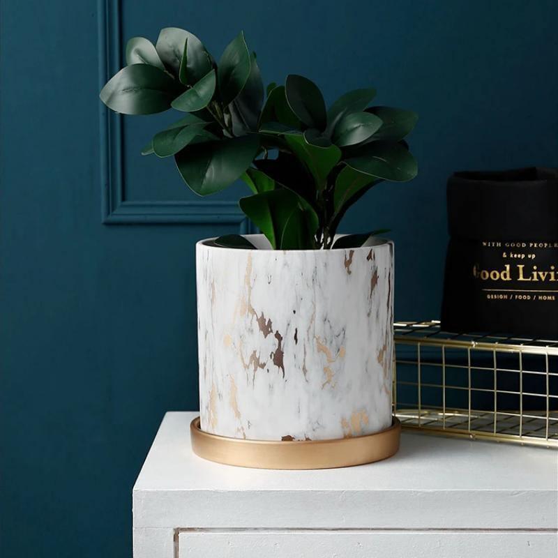 Elegant Gold Ceramic Planter Trio for Indoor Decor
