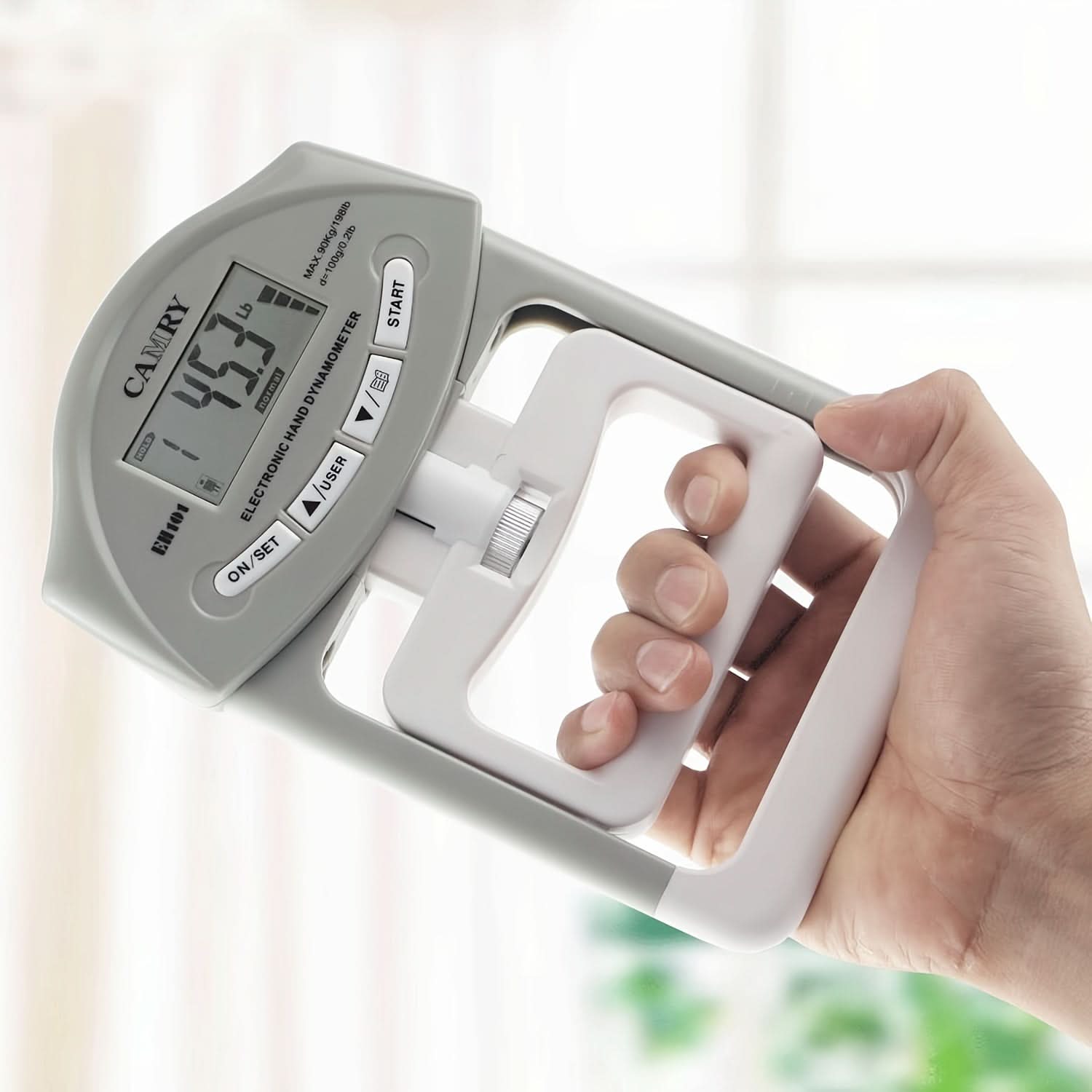 Digital Hand Dynamometer for Precise Grip Strength Assessment