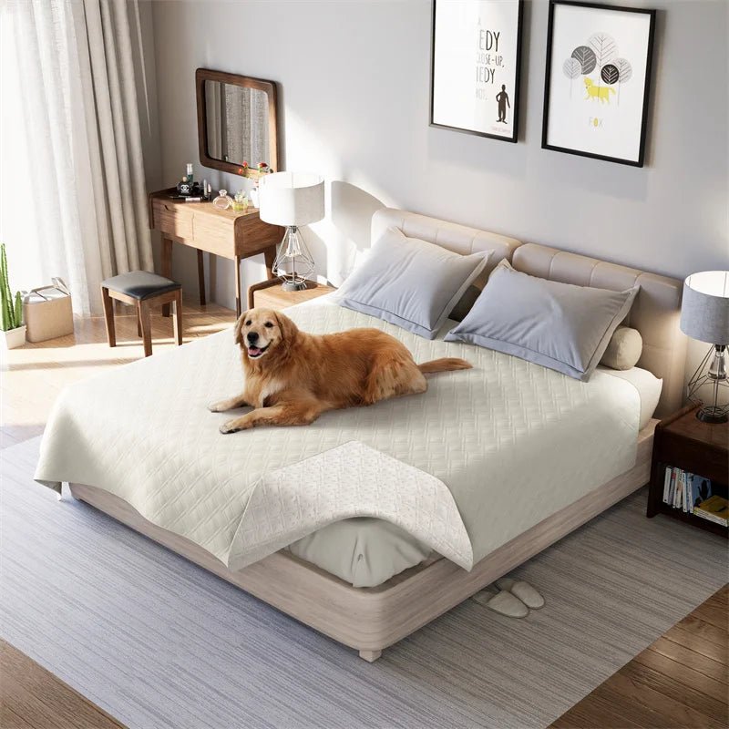 Ultimate Pet Blanket with Spill-Resistant Technology