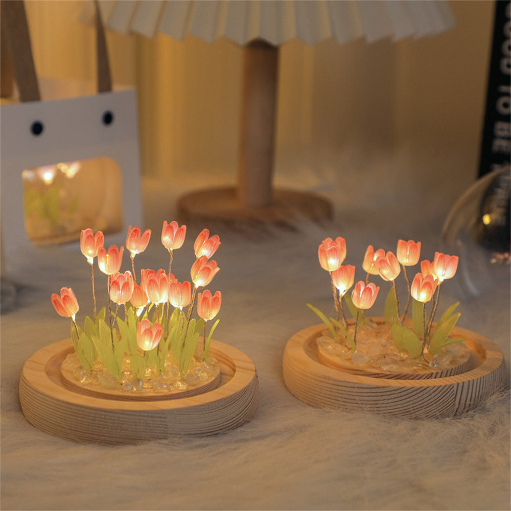 Elegant Tulip-Shaped USB LED Night Lamp for Cozy Spaces
