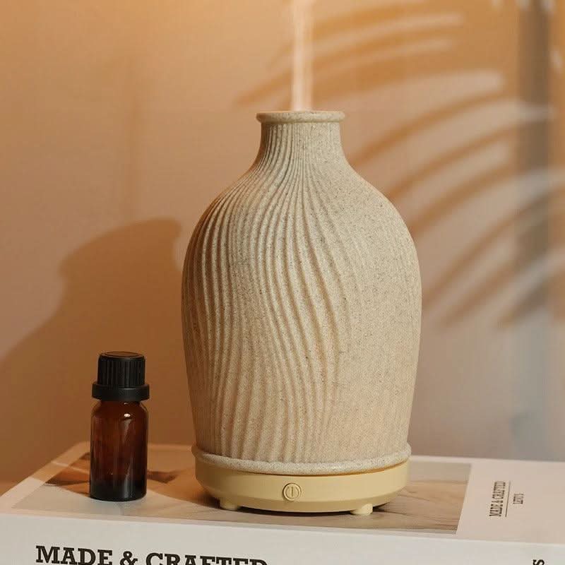 Elegant AromaMist USB Humidifier with Ambient Light - 80 ml