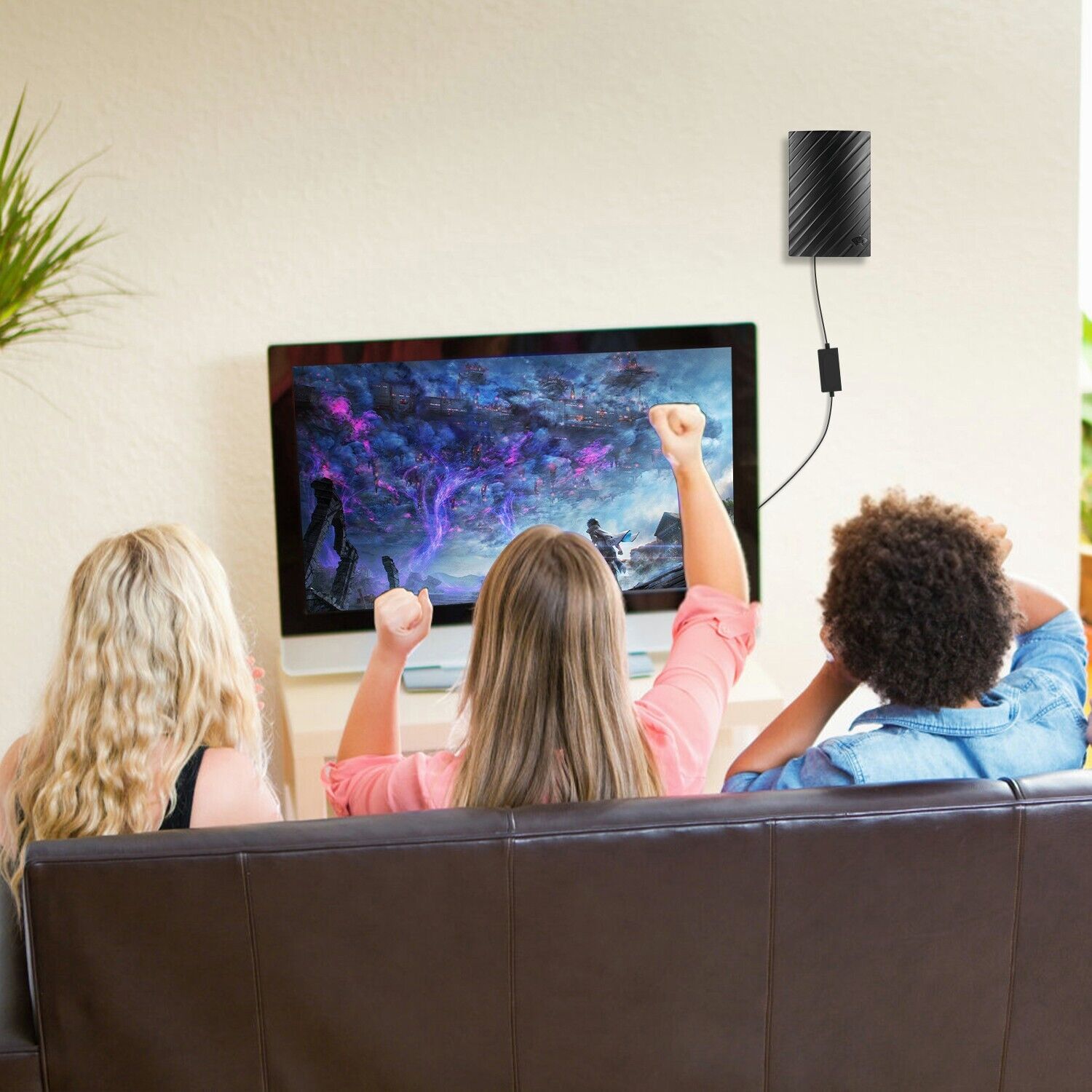 High-Gain Indoor TV Antenna with Waterproof Design