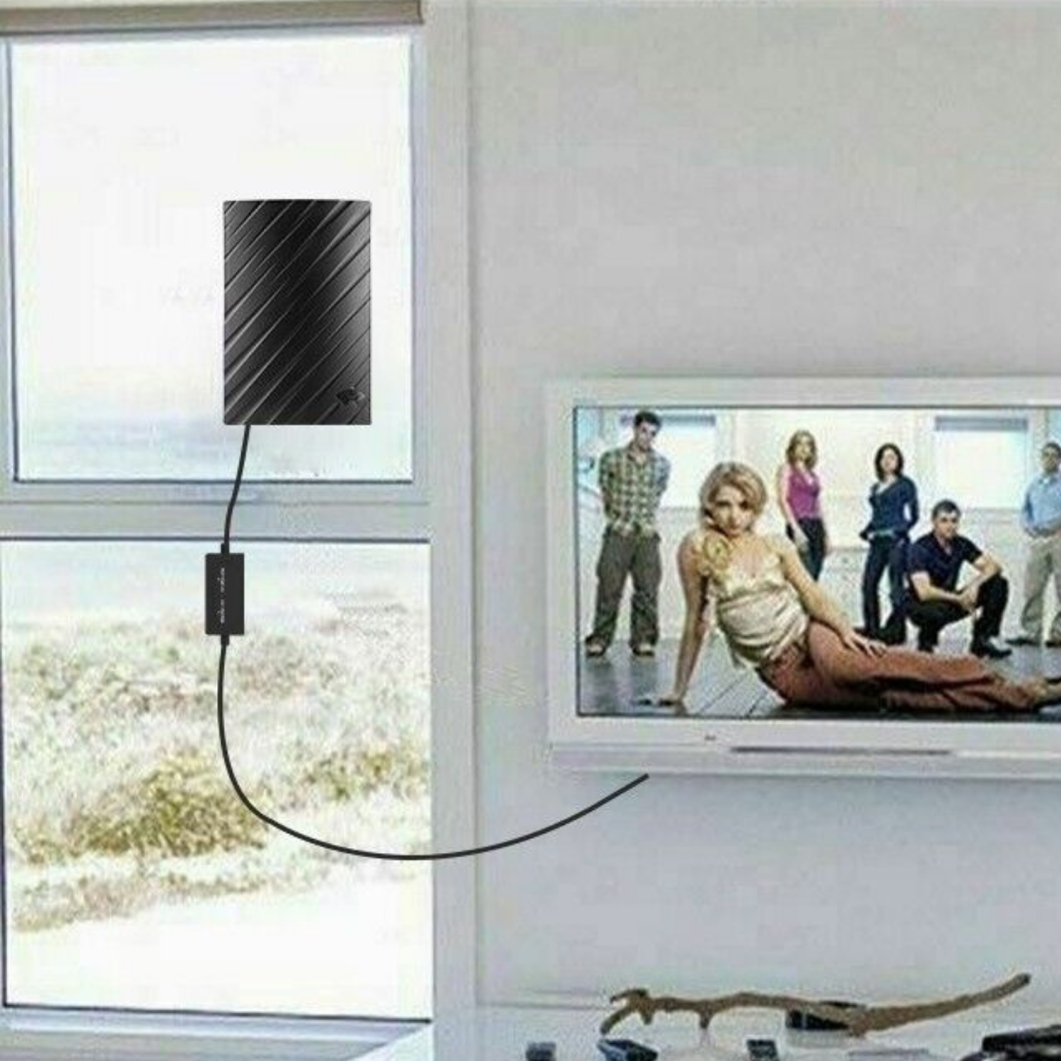 High-Gain Indoor TV Antenna with Waterproof Design