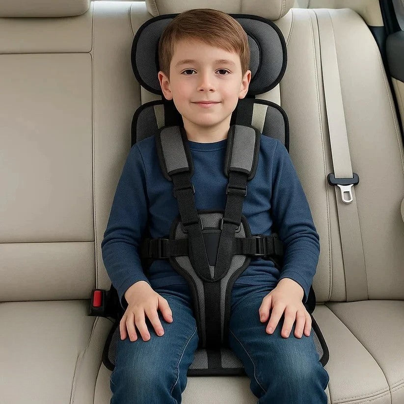 Foldable Travel Child Seat | Quick Installation with Safety Belt System