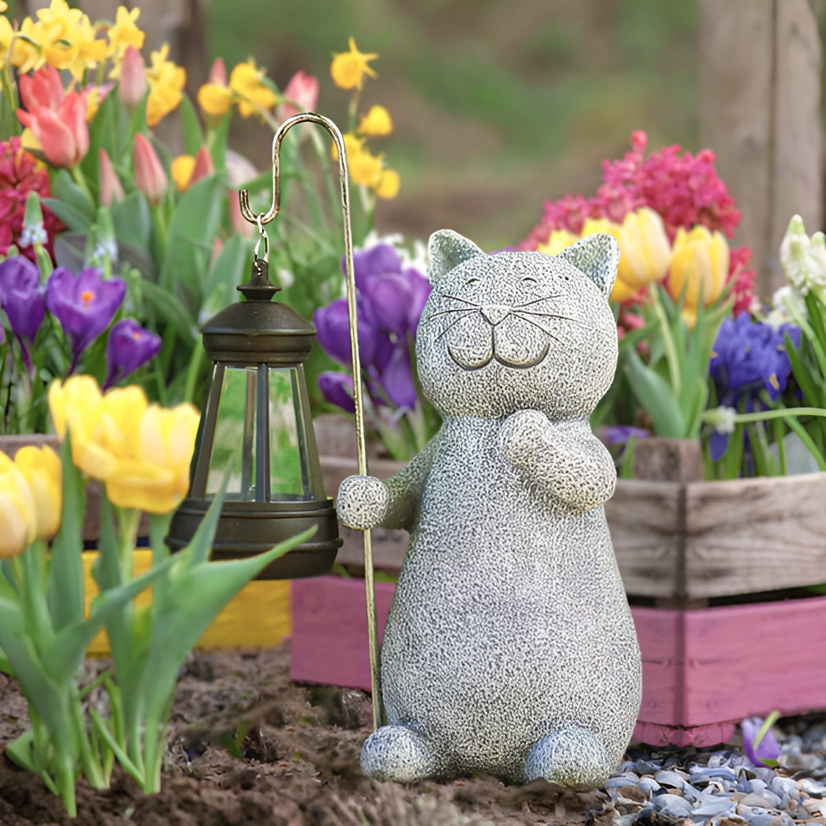 Solar Purrfection - Enchanting Cat Sculpture for Your Garden