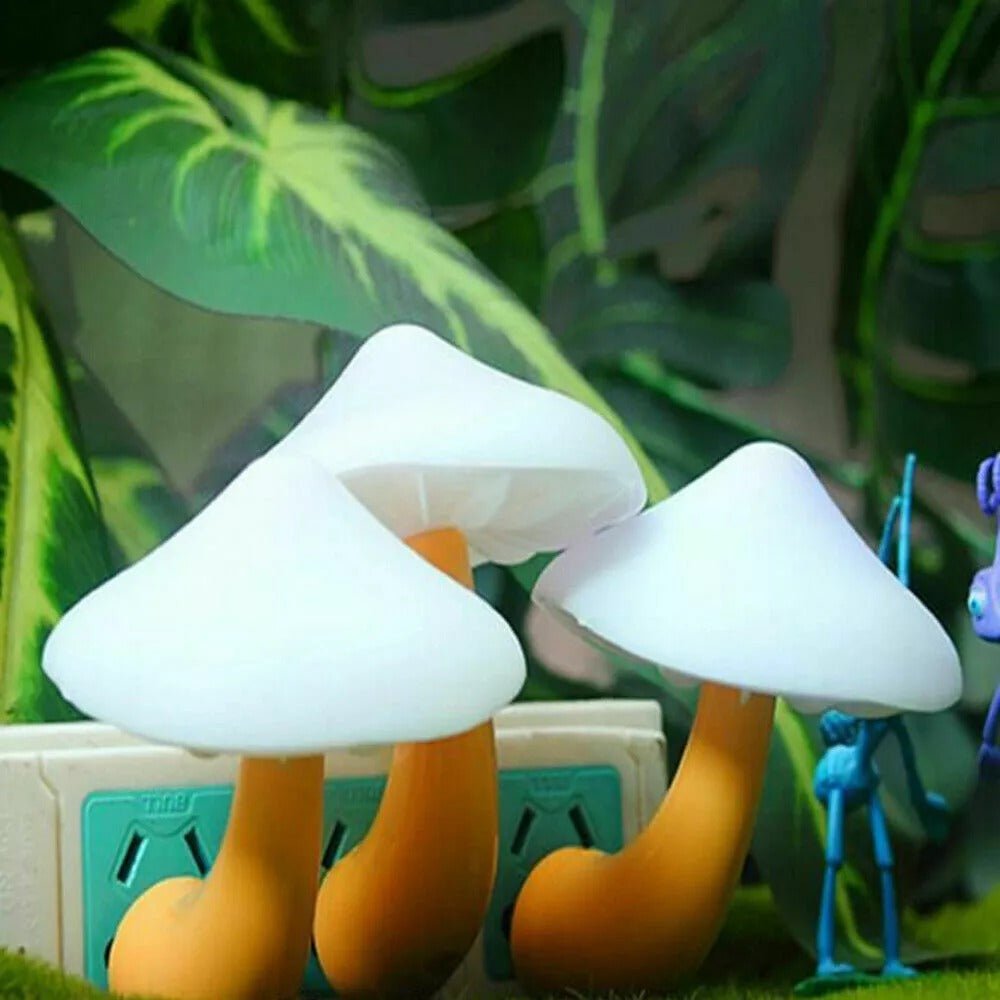 Enchanting Color-Changing Mushroom Lamp, 0.6W Energy Efficient